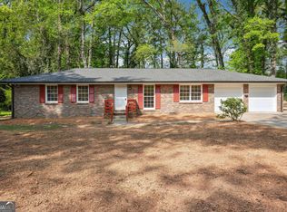 5935 Christopher Ln, Lithonia, GA 30058