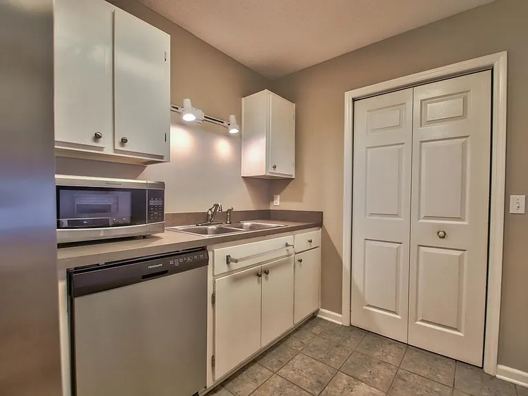 3606 Cagney Dr — Photo 8