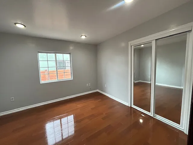 4047 S Harvard Blvd — Photo 13