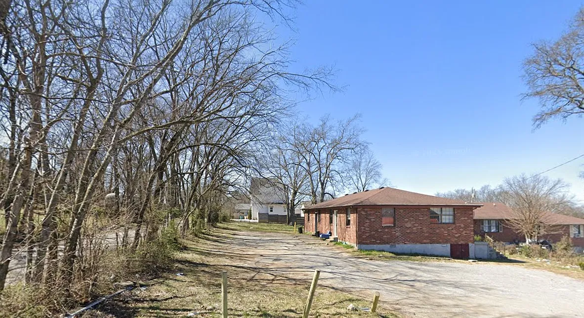 Building Photo - 453 Radnor St #C