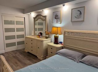 55 Bamburgh Cir #1209, Toronto, ON M1W 3V4