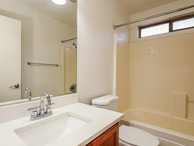 14973 W Port Au Prince Ln — Photo 14