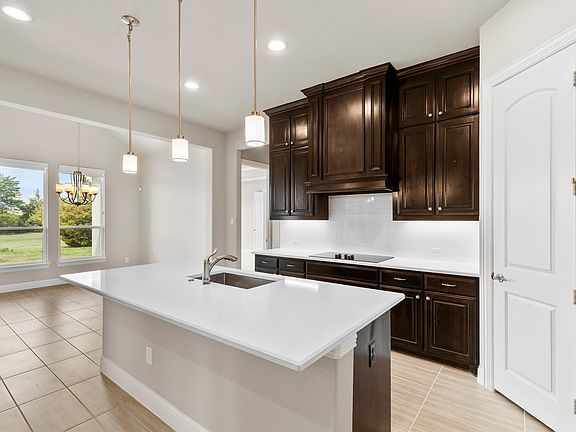 4th image of 4651 Spring Garden Rd