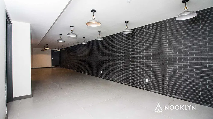 Rented by Nooklyn NYC LLC | media 47