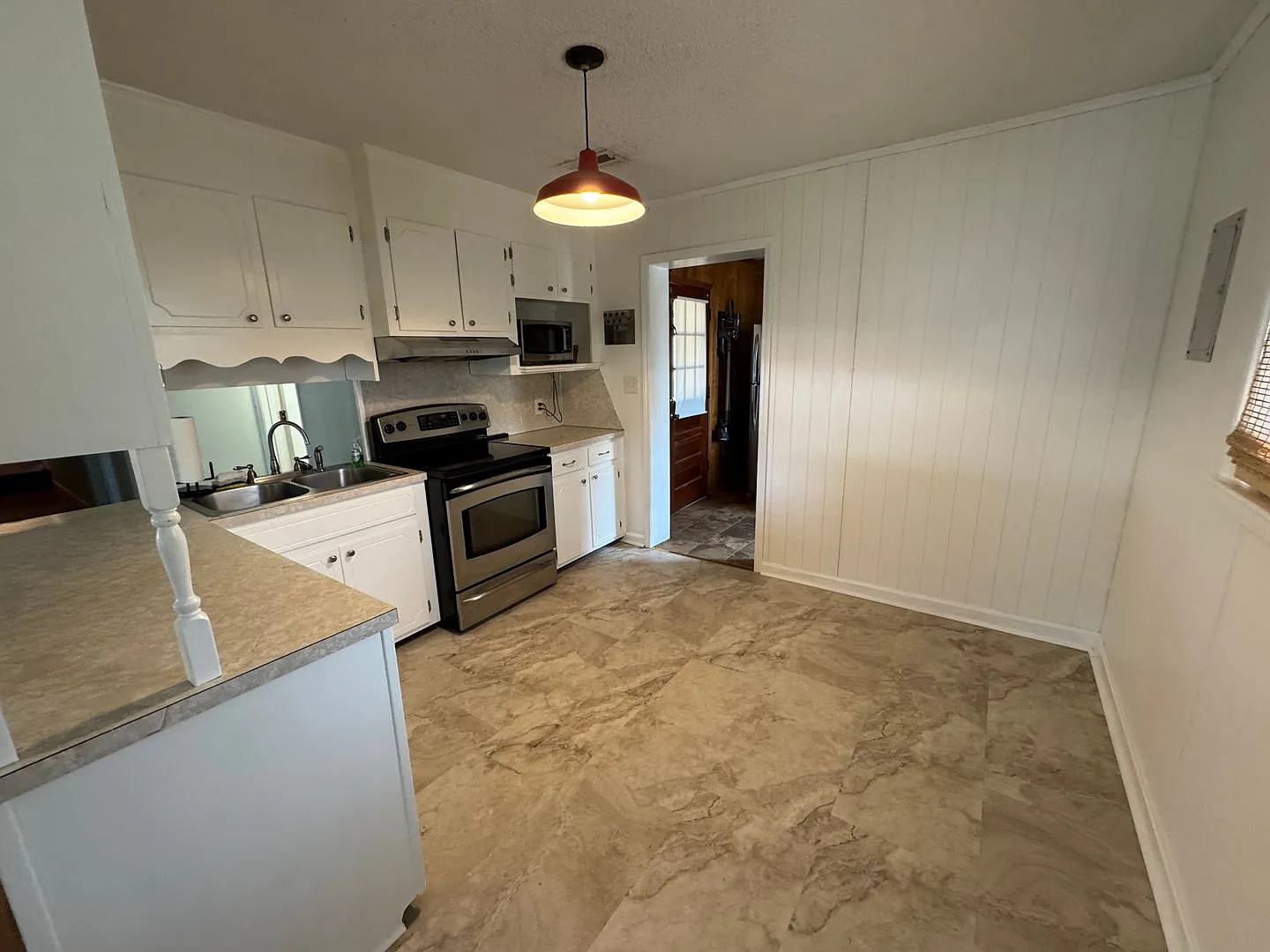 Move-In Ready! — Photo 4