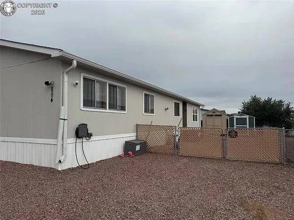 804 N Raynolds Ave, Canon City, CO 81212