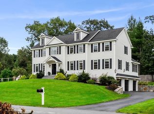 6 Monarch Ln, Andover, MA 01810