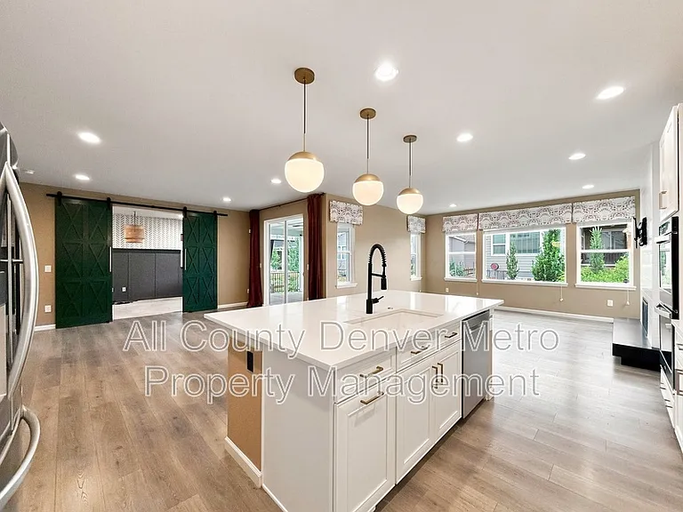 9395 Antero St — Photo 1