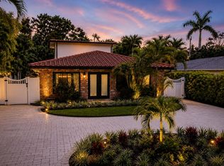 702 S Atlantic Dr, Lantana, FL 33462