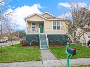 2430 Athis St, New Orleans, LA 70122