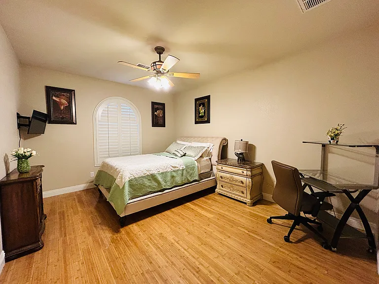1891 Del Font Ct — Photo 25