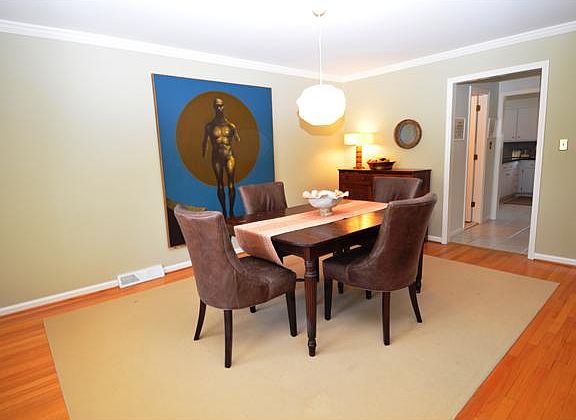 Dining room off kitchen