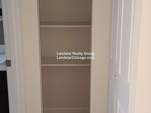 4th image of 3710 N Pine Grove Ave APT 520
