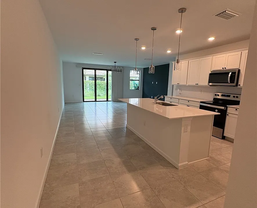 1545 Lake Jessup Circle Cpe