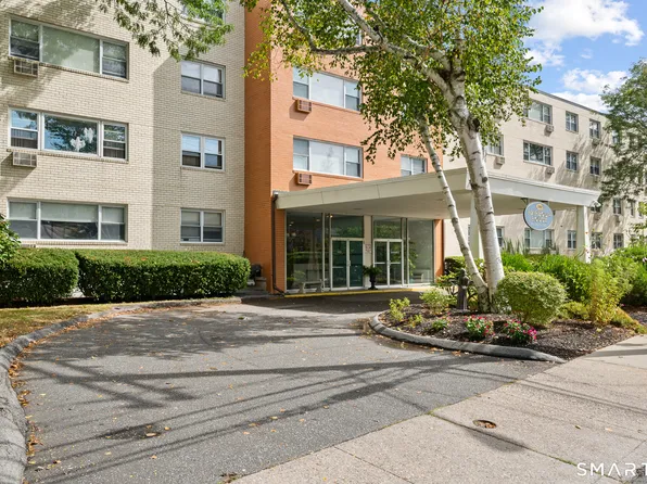 292 Pequot Avenue #2N, New London, CT 06320