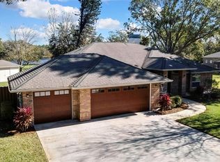 19505 Coachlight Way, Lutz, FL 33549