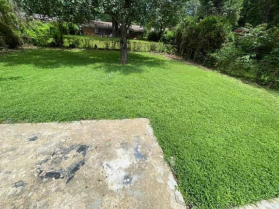 3rd image of 3270 Frayser View Dr