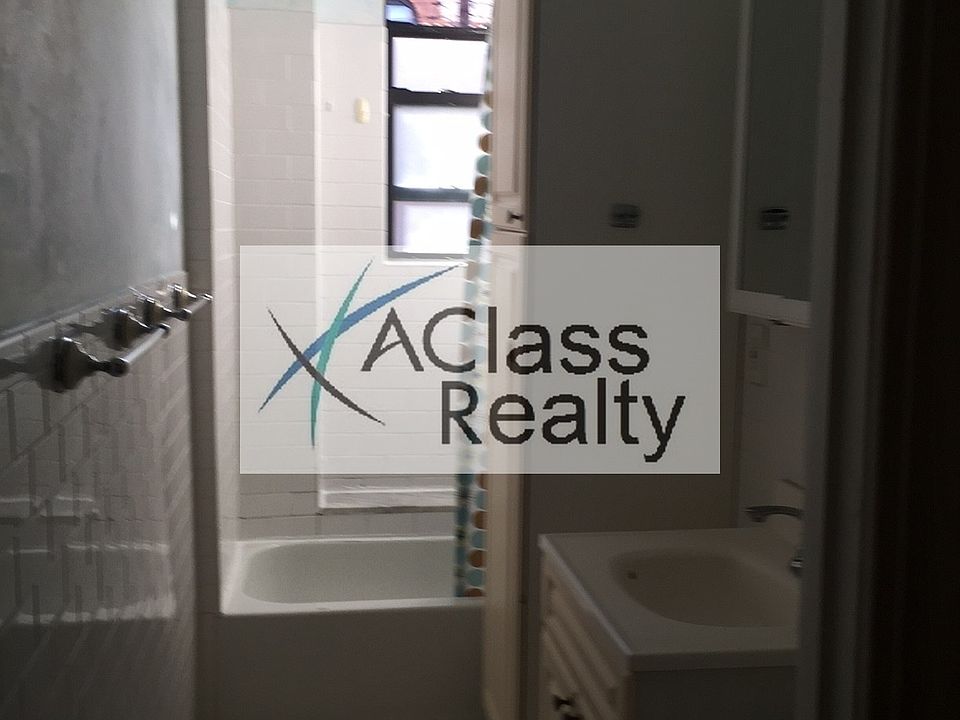 1st image of 3017 47th St #2B
