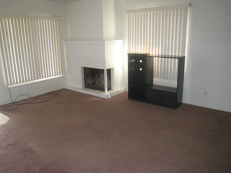 2nd image of 1214 Clark Ave