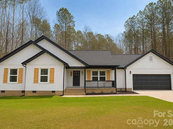 2500 Lazy Oak Dr, Lancaster, SC 29707