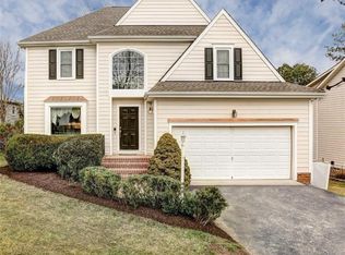 6220 Isleworth Dr, Glen Allen, VA 23059