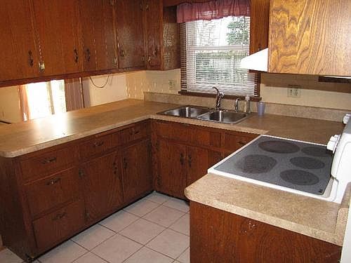 5th image of 7119 Bellwood Dr