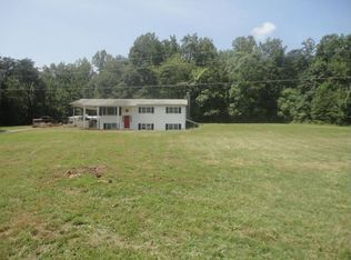 1195 Country Dr, King George, VA 22485