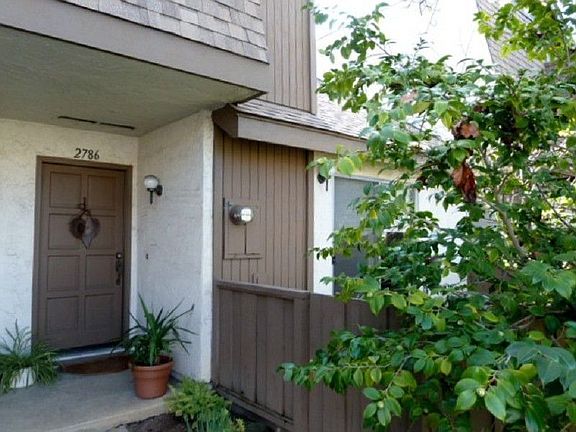2nd image of 2786 Mauricia Ave