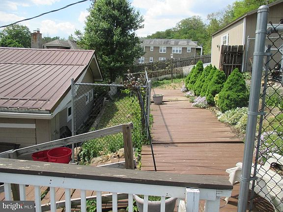 5th image of 881 Braddock Rd