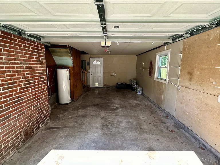 5 Emmaus Rd — Photo 14