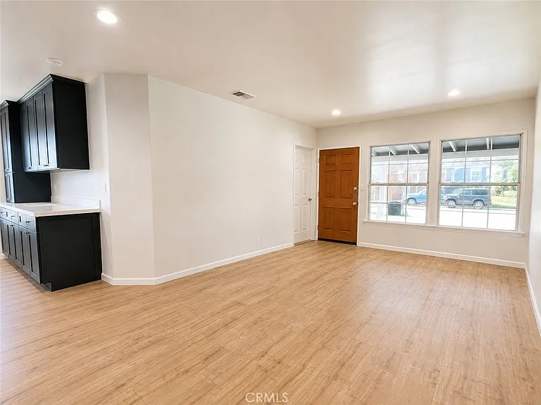 540 Crosby St — Photo 5