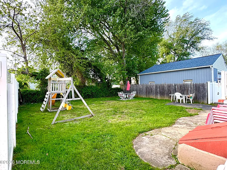 196 Milton Ave #2 — Photo 16