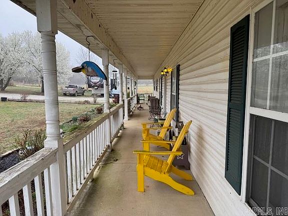 2nd image of 4017 Country Club Rd