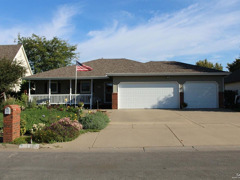 1st image of 1309 E Republic Ave