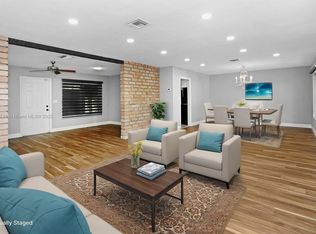 1338 Jackson St, Hollywood, FL 33019