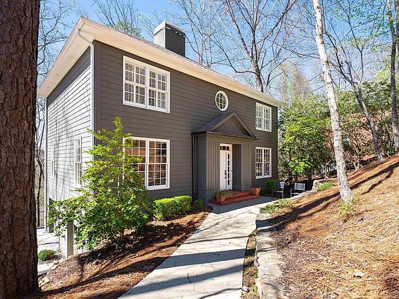 3rd image of 1220 River Rd