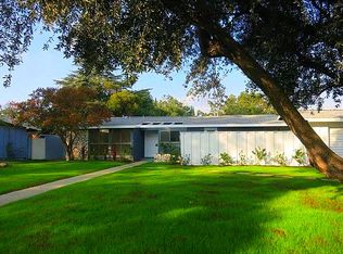 17525 Romar St, Northridge, CA 91325