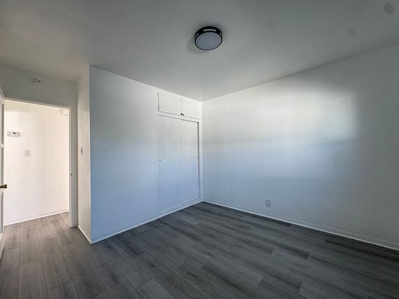 5th image of 6829 Walker Ave #B