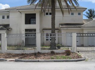 2886 NE 26th Pl, Fort Lauderdale, FL 33306