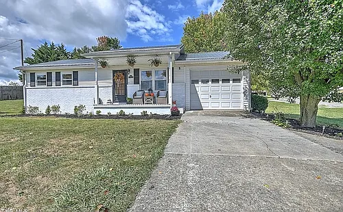 12335 Reedy Creek Rd Photo 1
