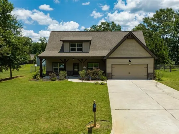 32 Stonegate Ct, Dallas, GA 30157