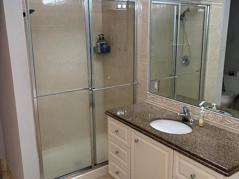 6 Harbour Isle Dr E #205 — Photo 30