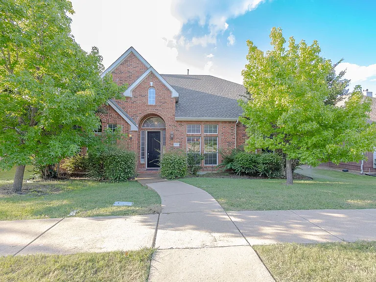 1200 Talley Ln — Photo 3