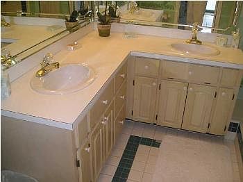 3rd image of 2104 Palmetto Way