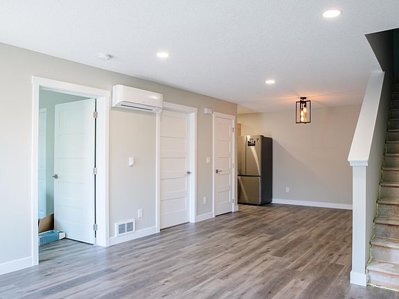 3rd image of 6820 NE Vancouver Mall Dr Unit A
