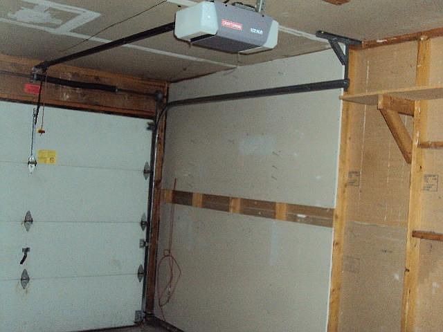 2nd image of 6609 84th Ct N