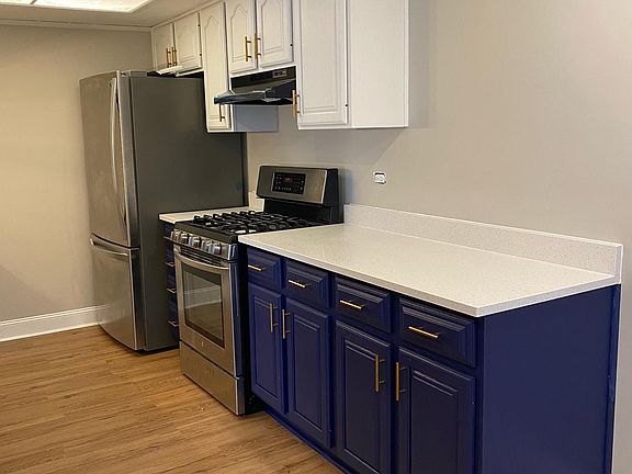 5th image of 501 Oxford Cir