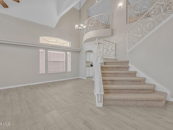 5th image of 3048 Tierra Nora Dr