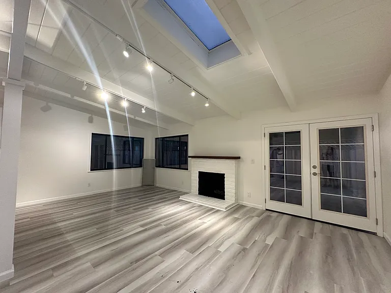 48 Callie Ln — Photo 3