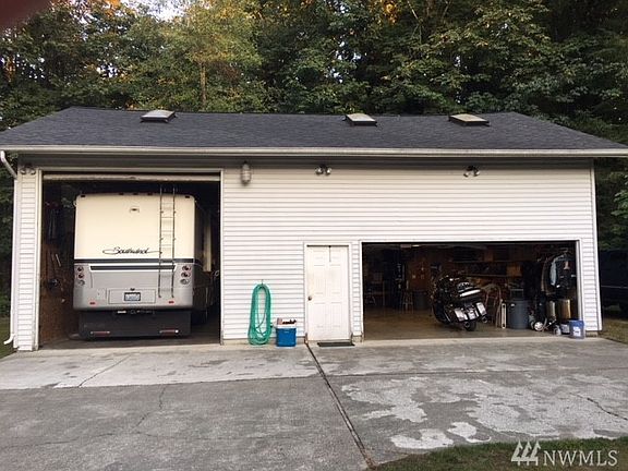 4th image of 32016 190th Ave SE